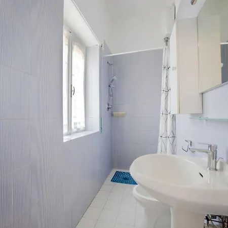 Elegant In With A Sea View Appartamento *