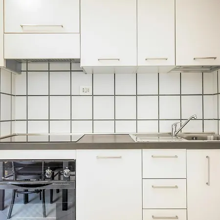 Elegant In With A Sea View Apartment San Vincenzo