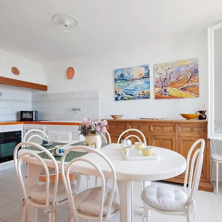 Elegant In With A Sea View San Vincenzo
